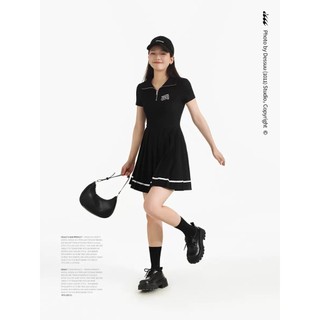 [Shop phụ áp mã] Đầm thể thao dáng ôm polo ngắn tay xếp li in hình "DSU" váy thể thao ngắn tay 2024 đen (DESSUU)