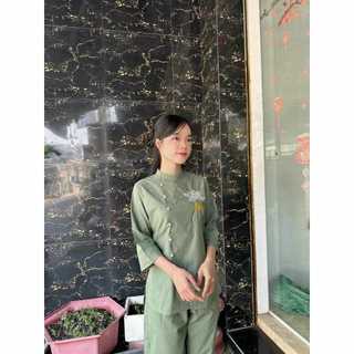 Áo lam đi chùa - Trụ sen