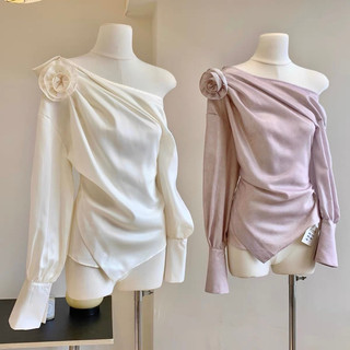 Áo sơ mi lệch vai chất lụa cao cấp M52/Shyncloset