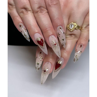 103 Nailbox thiết kế tráng gương trái tim
