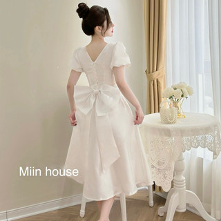 váy công chúa cut out nơ lưng