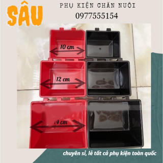 Máng ăn cho gà , chim , thú cưng