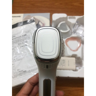 Máy đẩy tinh chất panasonic EH ST86