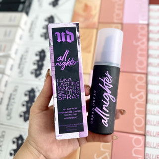 Xịt khoá nền Urban Decay All Nighter
