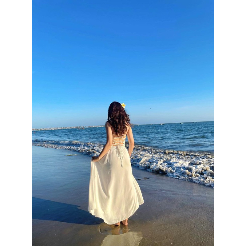 CHÂN VÁY DÀI TRẮNG