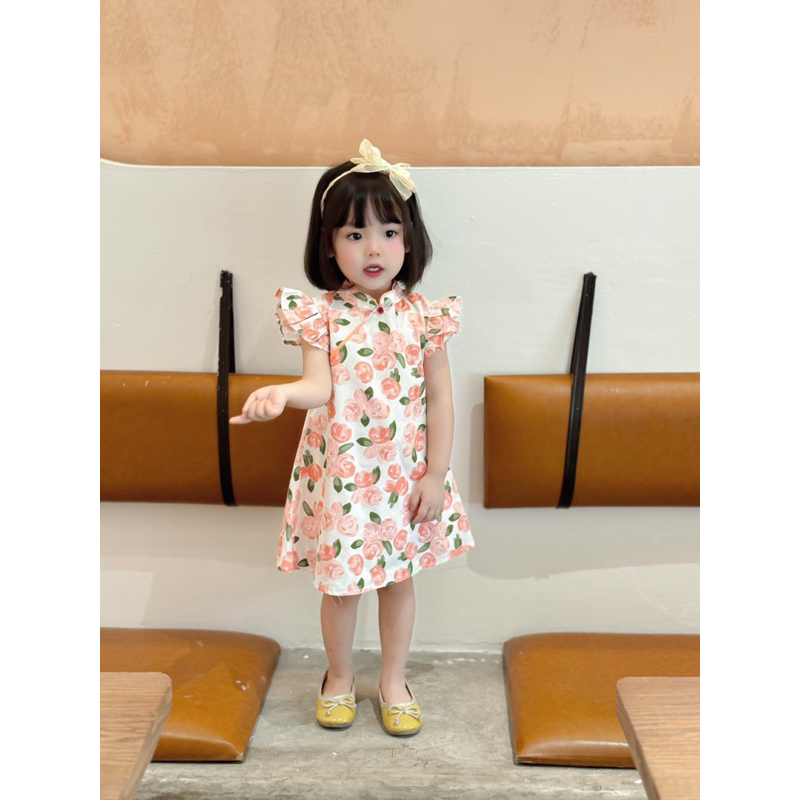 Váy sườn xám cách tân cánh tiên cho bé gái