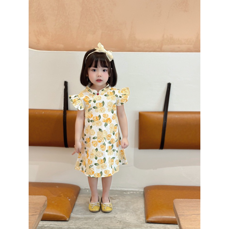 Váy sườn xám cách tân cánh tiên cho bé gái