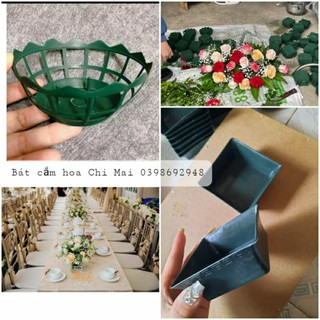 Khay nhựa cắm hoa, khay cắm hoa hình vuông cắm hoa bàn tiệc