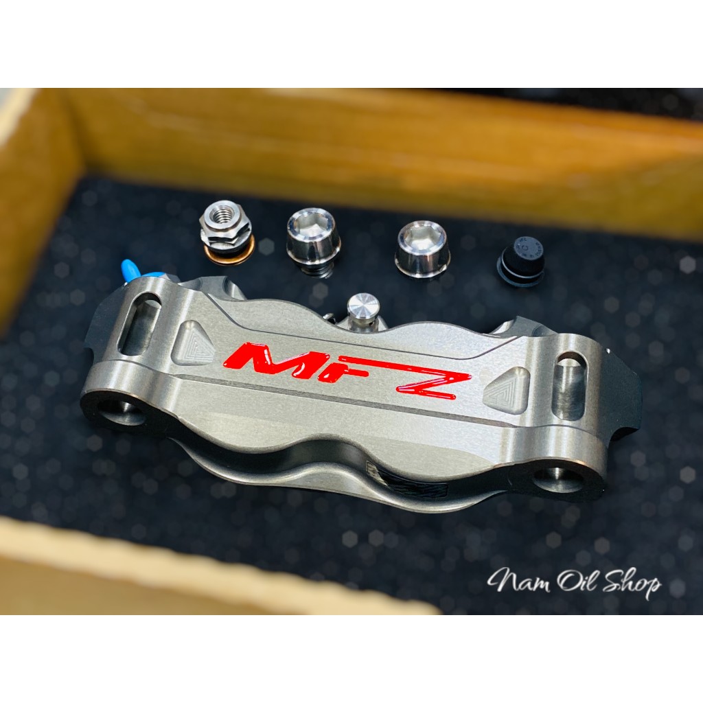 Heo MFZ 4 pis M50 billet lỗ ốc 100 bên trái