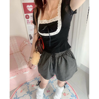 Áo coquette đen