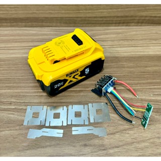 Vỏ mạch Dewalt 18V Li-ion 3.7V 2 hàng ( 10 cell ) có led báo pin, nhận sạc zin.BN.