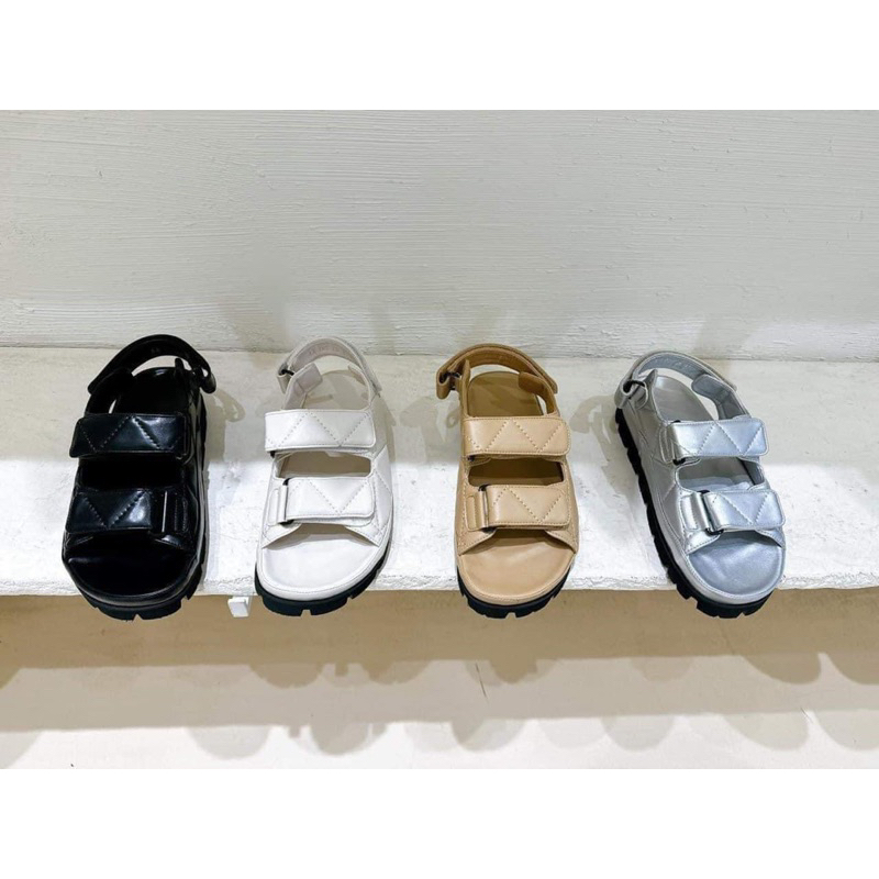 Sandal Thiết Kế Hàn Có Sẵn