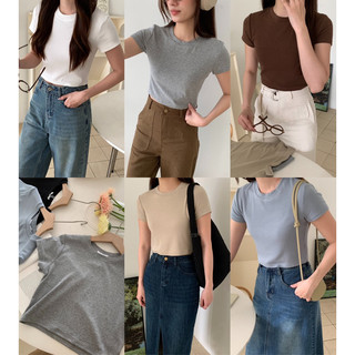 NUTCLOSET - Áo thun babytee dáng crop cộc tay cổ tròn 978_A1211