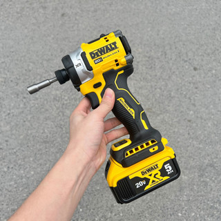 Máy bắt vít dùng pin Dewalt DCF860 mã mới nhất