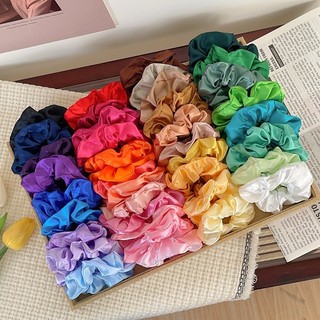 Cột Tóc Vải Scrunchies Ngẫu Nhiên Một Cái