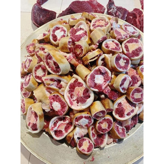 Đuôi bò có da cắt khúc 1 khay 500gr (giao hoả tốc HCM)