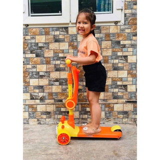 Xe scooter 2 in 1