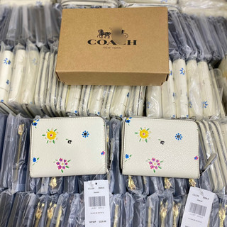 Ví coach ngắn hoạ tiết hoa