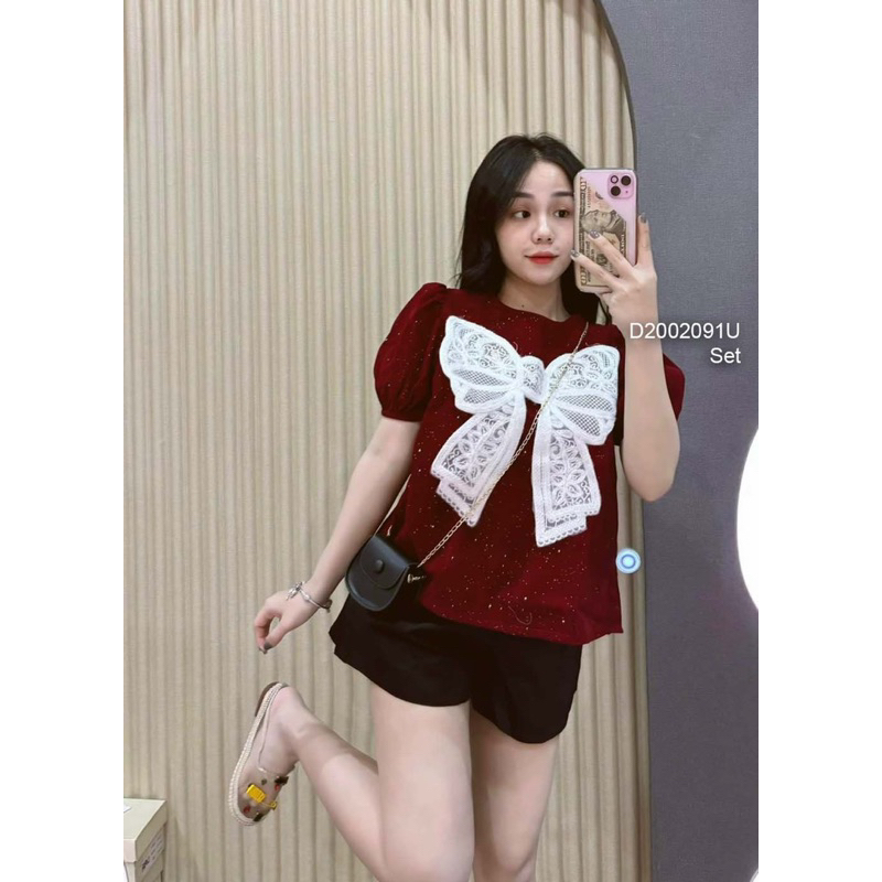 Set bộ áo croptop ngực phối nơ ren tay phồng kèm quần short sang trọng VIENS STORE