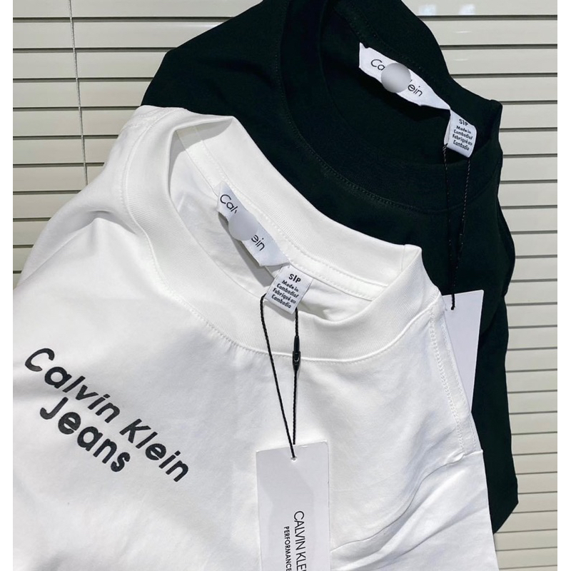 Áo phông Calvin-Klein nữ ngắn tay in chữ ngực