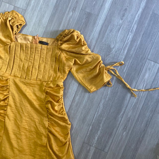 2hand đầm vàng kiểu dài 89cm mã 197