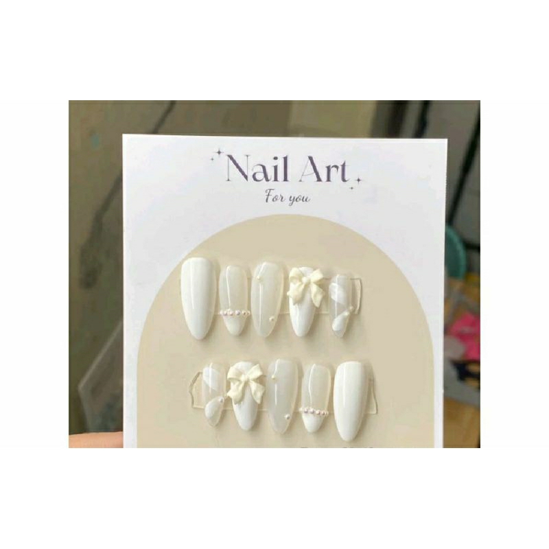 💖(có bán sỉ)Nail box thiết kế trắng mix nơ và ngọc trai kèm theo bộ keo dũa  💖