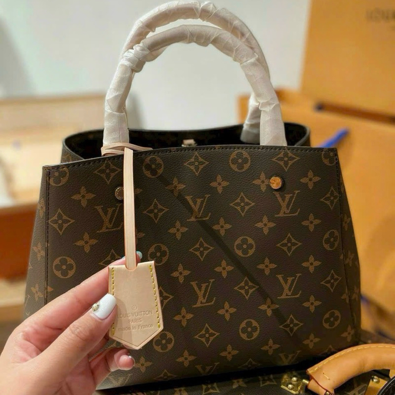 Túi công sở thanh lịch tiện lợi  lót nâu mềm