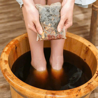 🎯 THẢO DƯỢC NGÂM CHÂN THÁI LAN