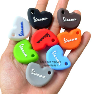 Ốp cao su bọc bảo vệ chìa khóa Vespa