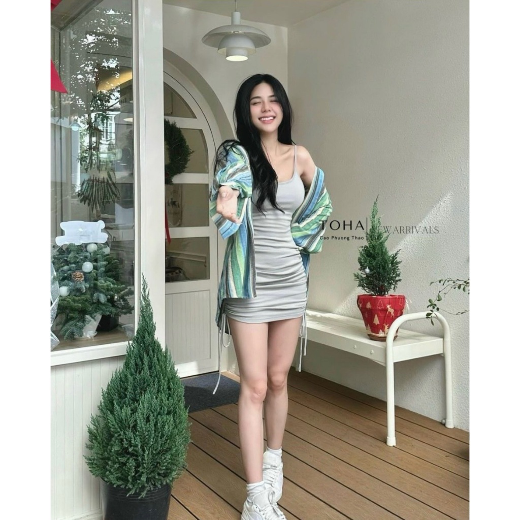 Set đồ nữ đi chơi, set đi biển váy 2 dây ôm body phối áo sơ mi kẻ rộng thiết kế trẻ trung năng động cho nàng đi biển