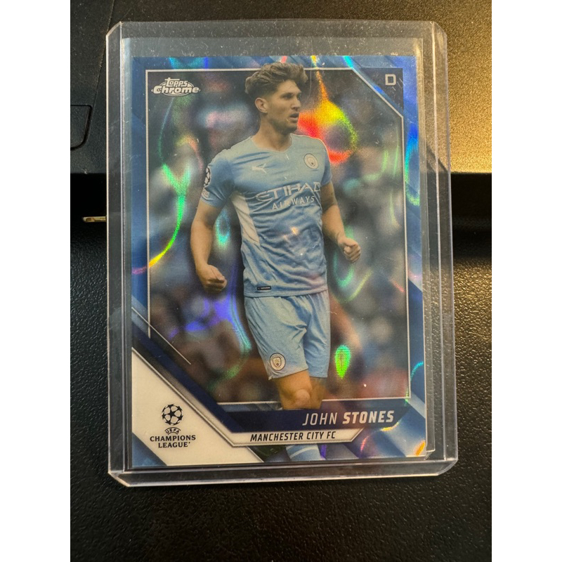 Thẻ bóng đá #B421 John Stones Blue Lava MCI Topps Chrome 2021-22