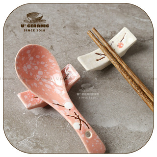 GÁC MUỖNG ĐŨA GỐM SỨ,Ú CERAMIC