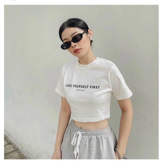 ÁO CROPTOP TRẮNG IN HÌNH THANH LỊCH NHẸ FIS12