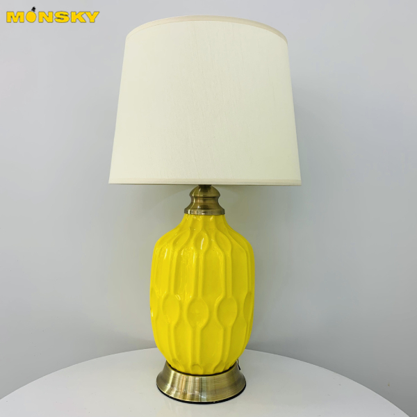 Đèn ngủ để bàn MONSKY 1981 sang trọng- kèm bóng led