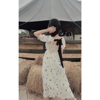 Đầm maxi lụa hoa dáng xòe tay ngắn cổ chữ U thun ngực