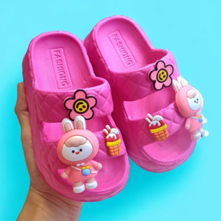 Dép bánh mì cho bé gái hình thỏ hoa mai siêu dễ thương, dép 2 quai chống nước đế cao siêu nhẹ và mềm