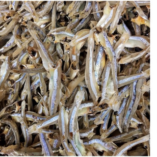 0.5kg cá cơm khô loại bỏ đầu và ruột loại ngon