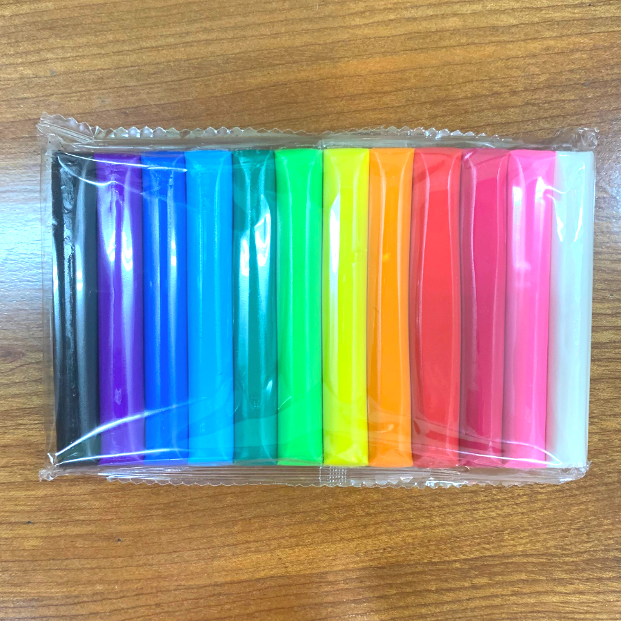 Đất Nặn 12 màu Gstar GS12 200P sản xuất tại Thái Lan có khuôn và cây lăn - Học Sinh Store