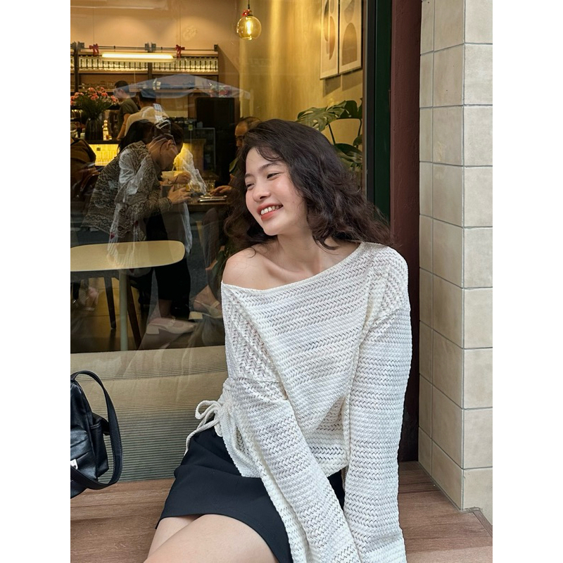 Dóra the label - Áo len lỗ Joey (màu kem sáng) | BigBuy360 - bigbuy360.vn