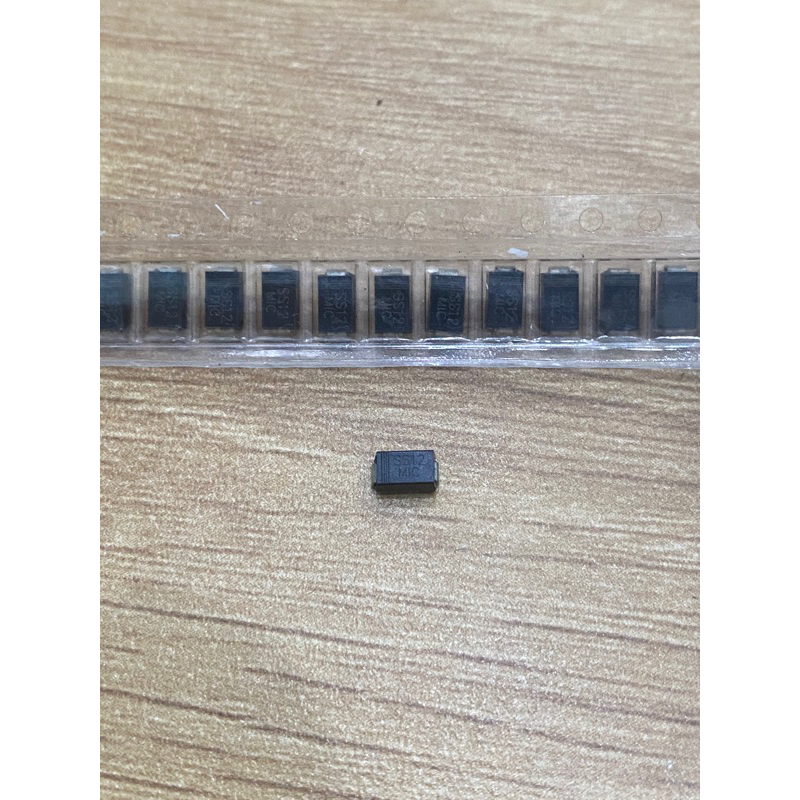 [10 CON] Diode Dán SS12 SMA 1A 20V (SMD Dán) [Diode xung]