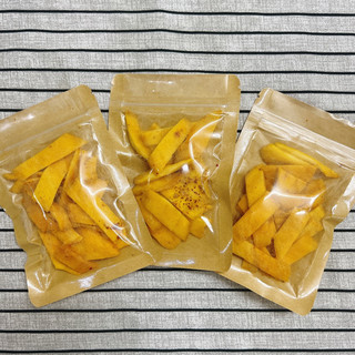 100gr xoài sấy dẻo muối ớt ăn cực ngon cực cuốn