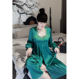 Set lụa tay dài cổ vuông phối ren nút ngọc