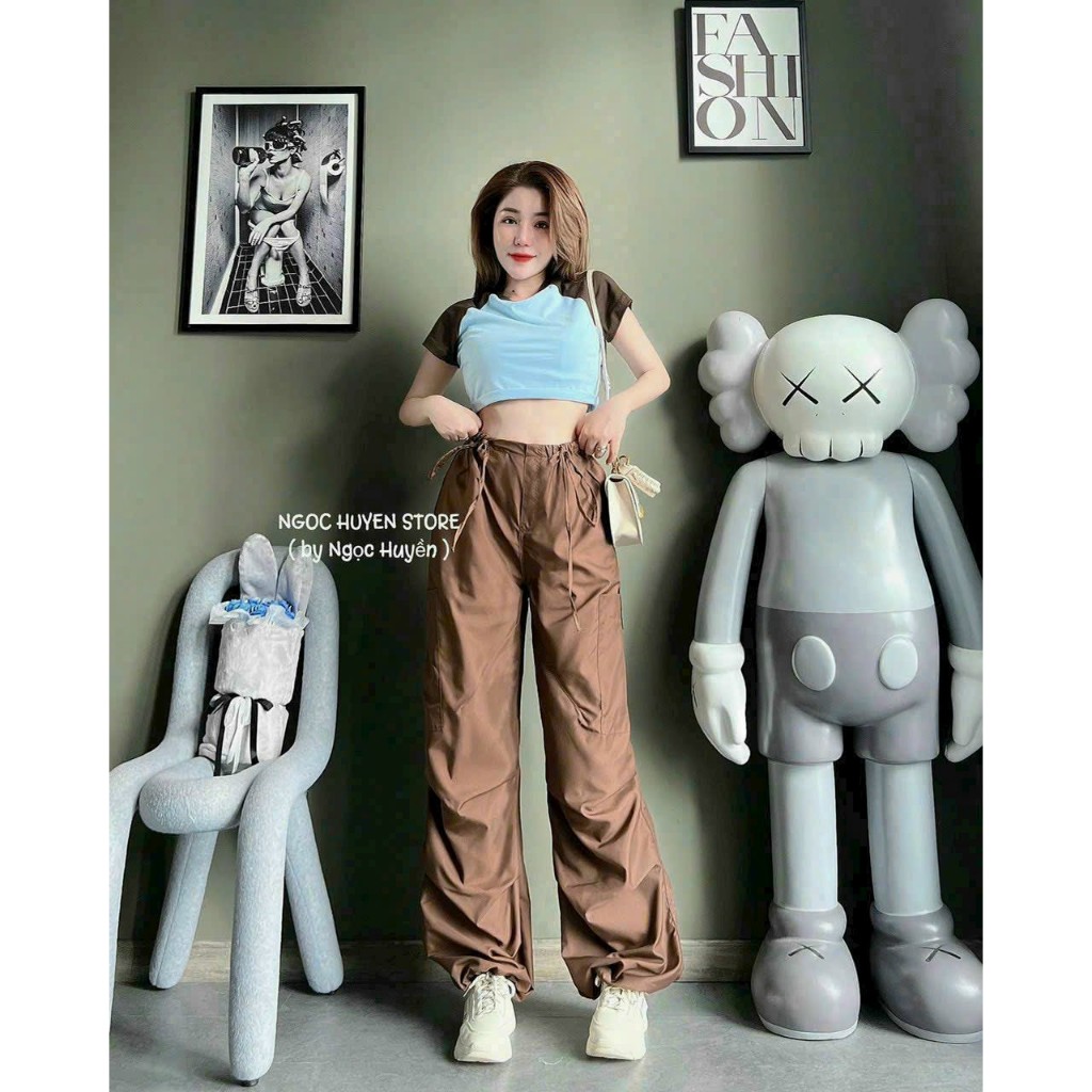 Set áo croptop chất thun gân phối quần tuyết mưa ống rộng năng động cá tính D178