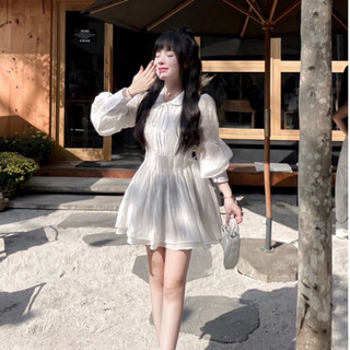 JENNYCLOSET | Váy tơ dài tay công chúa , Đầm thiết kế nữ tơ cổ bèo tiểu thư ( SẴN)