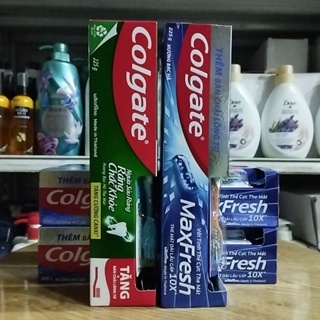 Kem đánh răng Colgate ngừa sâu răng 225 tặng bàn chải.