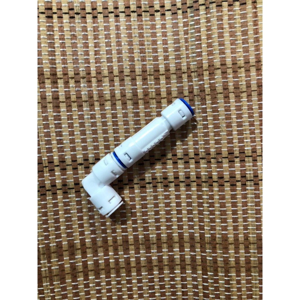 Van Nước Thải 300CC - Nối nhanh dây 6mm - Dùng cho màng RO đúc liền - Tốc độ nước thải tối đa: 300ml