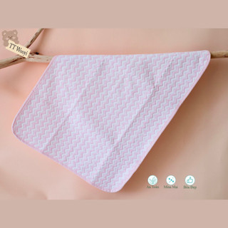 Tấm lót chống thấm cho bé TTWooyi 3 lớp thấm hút nước tốt kích thước 50x70cm