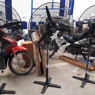 Quạt Cây Quạt Đứng Công Nghiệp Vinawind QĐ750-quạt điện cơ thống nhất bền, khoẻ,giá rẻ-BH 12 THÁNG