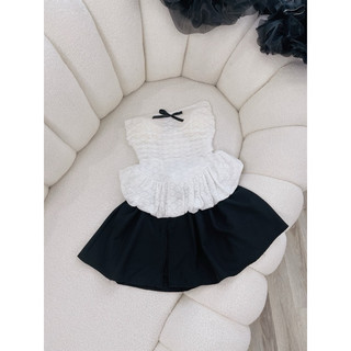 Đầm trắng midi phối viền tommy