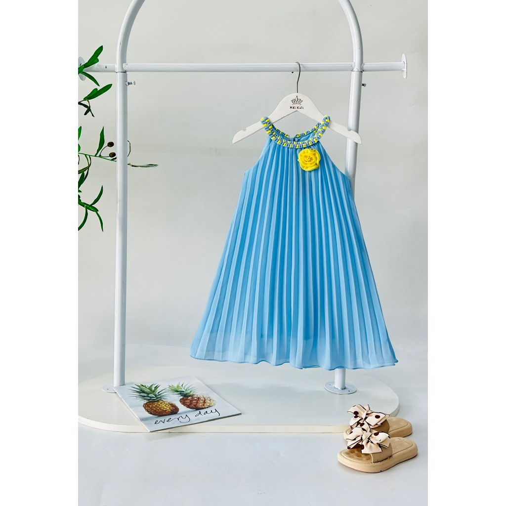 ĐẦM DẬP LY CỔ YÊM THẮT BÍM DÀNH CHO BÉ ĐI CHƠI BIỂN